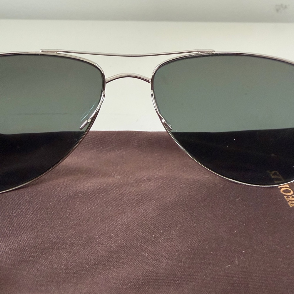 Oliver Peoples Benedict Sunglasses - Picture 6 of 6